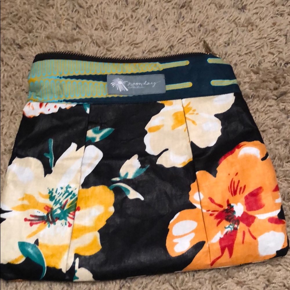 Noonday purse